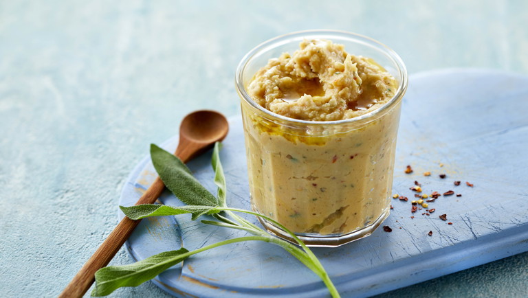 Hummus med butterbeans og brunet smør