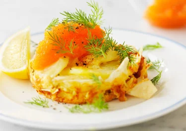 Potatis- och lökpaj med löjrom