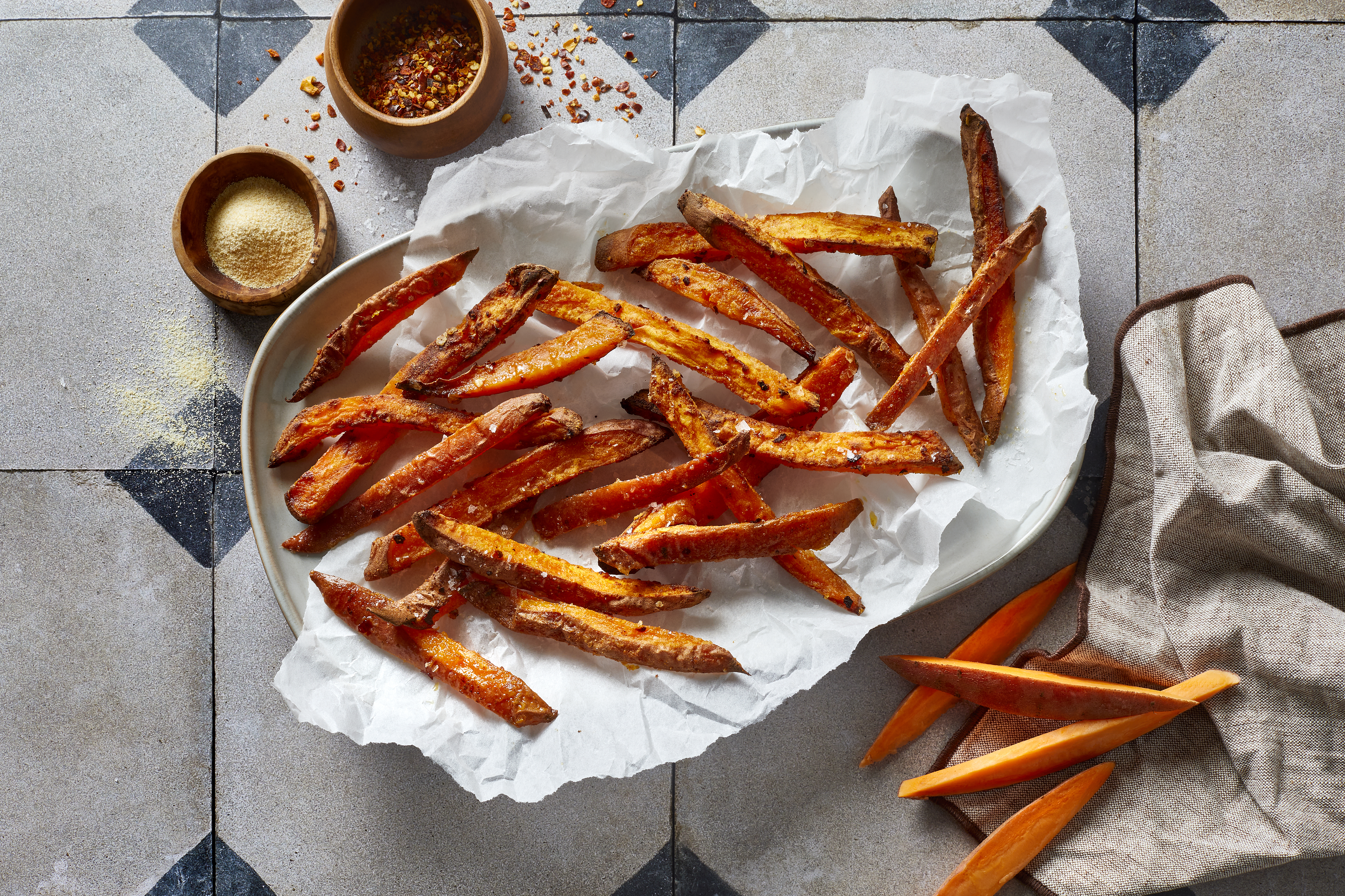 Süßkartoffel-Pommes aus der Heißluftfritteuse