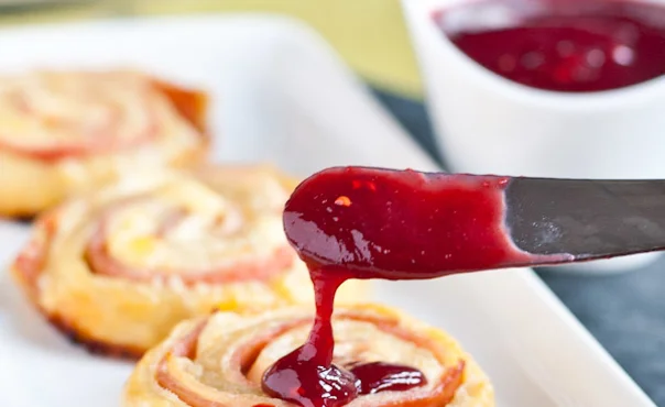 Swirled monte cristo bites