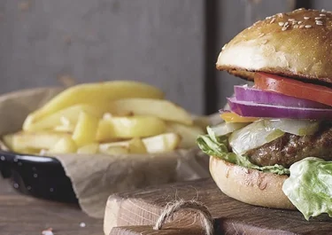 Hamburguesa rellena de queso Gouda