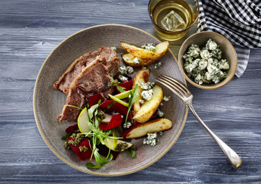 Lammekoteletter med kartofler og ostedrys