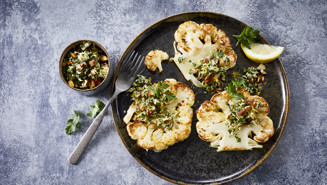 Blomkålssteaks med oste-gremolata