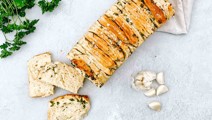 Valkosipulileipä