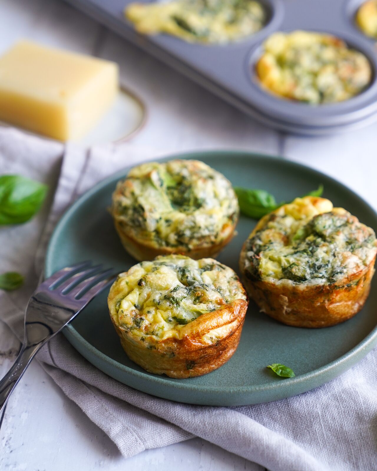 Broccoli and cheese egg muffins