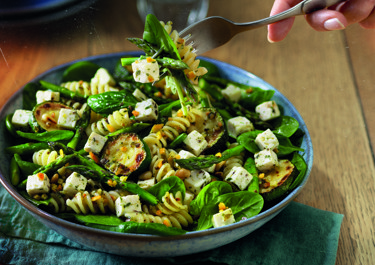 Pastasalat med squash