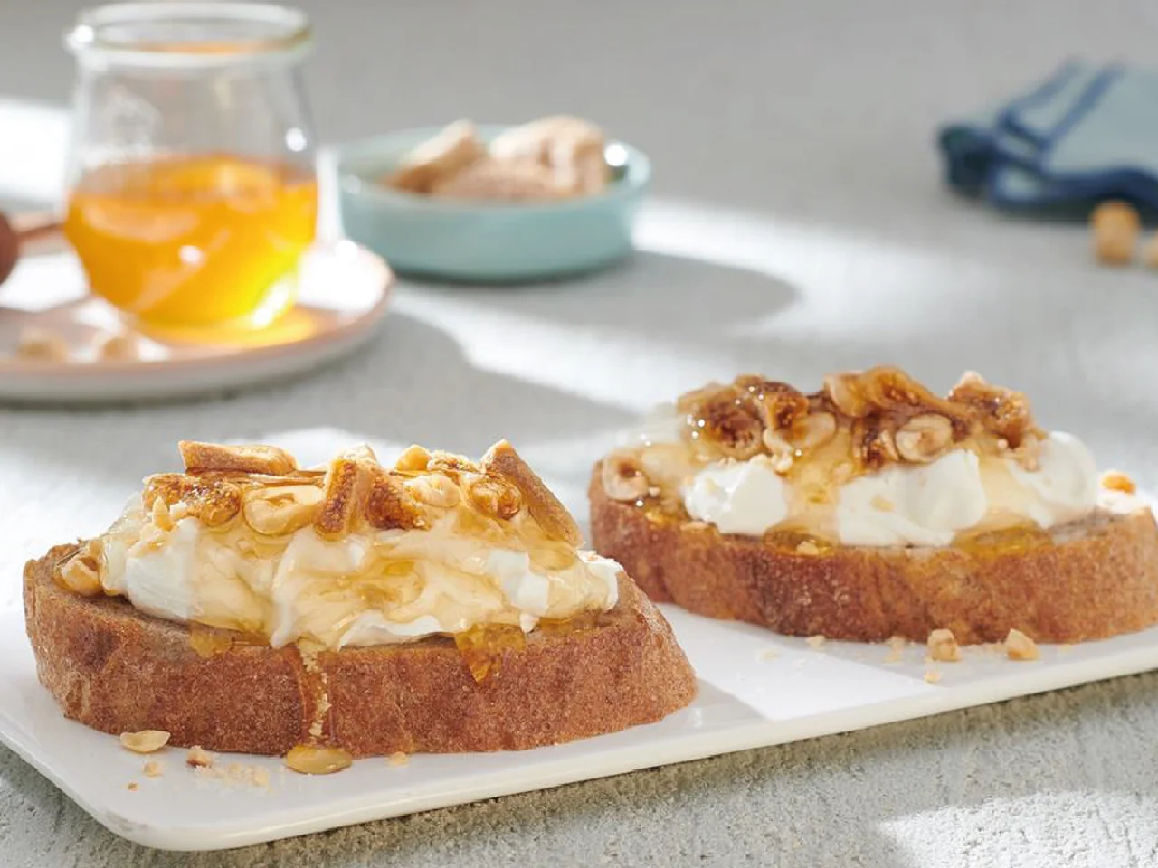 Labnah Toast Labneh