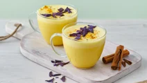 Mondmilch mit Kurkuma