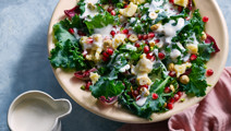 Grönkålssallad med caesardressing