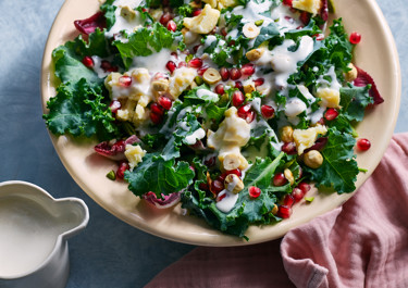 Grönkålssallad med caesardressing