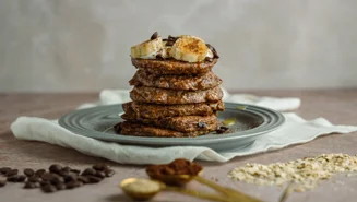 Chocolate protein pancakes with Skyr
