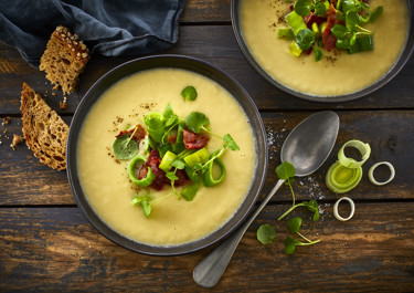 Kartoffelsuppe med porrer