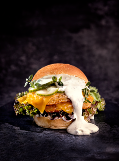 Burger végétarien à la galette de terre et sauce béarnaise