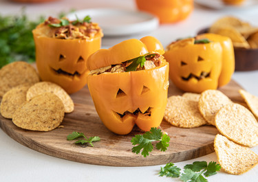 Täytetyt Halloween-paprikat