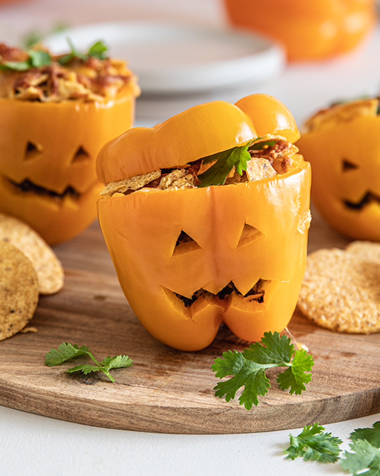 T ytetyt Halloween paprikat Halloween resepti Ohje Ja Resepti Arla t-ytetyt-halloween-paprikat-halloween-resepti-ohje-ja-resepti-arla