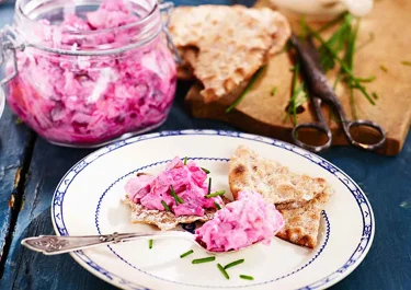 Sillsallad med ägg