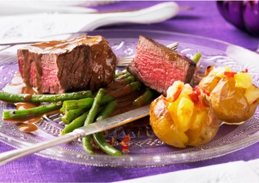 Häränfileetä madeirakastikkeella