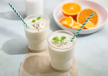Banaan eiwitsmoothie met vanille skyr