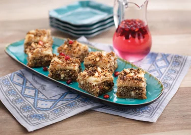 Baklava med fikon, pinjenötter och granatäpplesirap