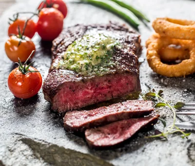 Saftig pepperbiff med Castello Blå