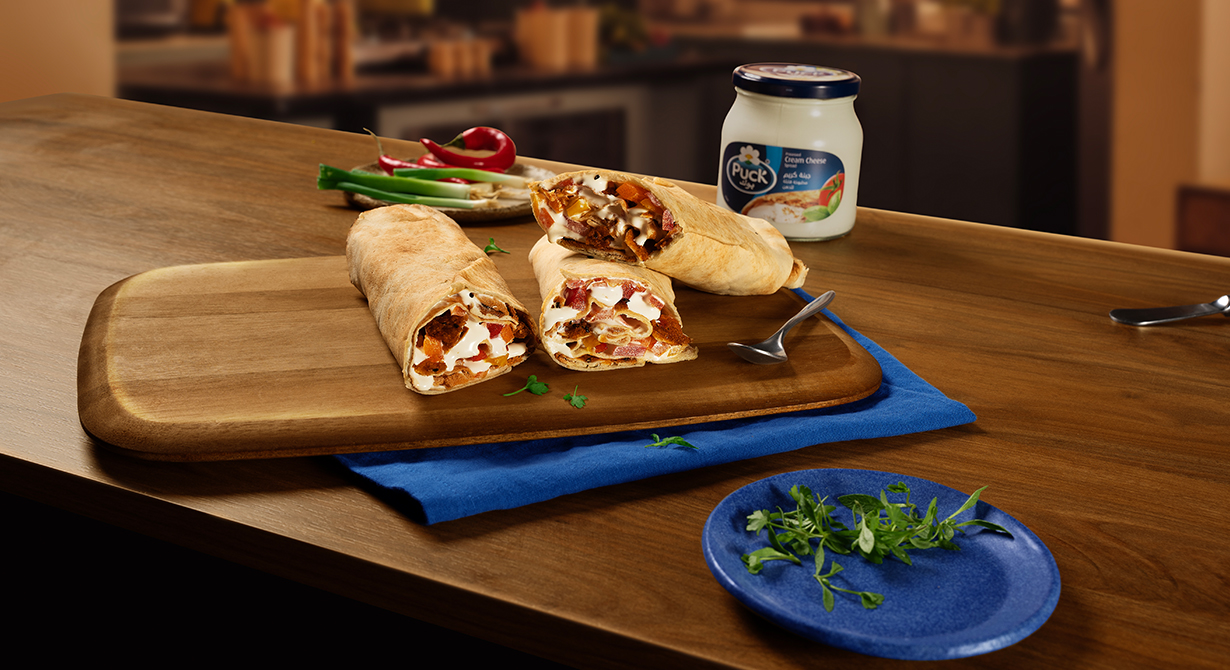 ساندويتش المحمرة والجبنة الكريمية