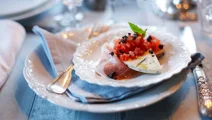Crostini med parmaskinka och ost
