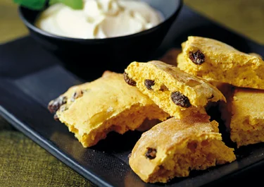 Små saffransscones