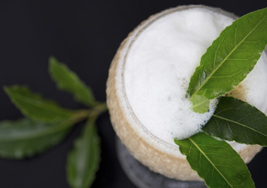 Lattea ja laakerinlehteä