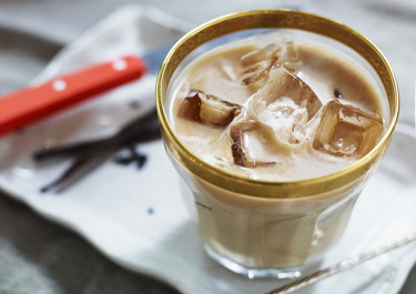 Kaffedrink med vaniljkaramell