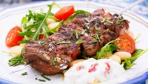 Grillattu entrecote vartaassa