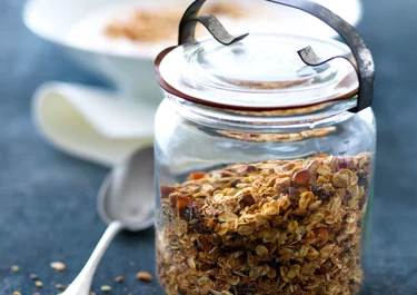 Coconut granola