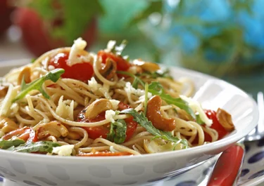 Tomatpasta med cashewnötter