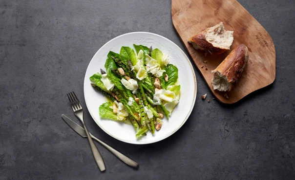 Grilled asparagus salad with Castello Creamy Havarti