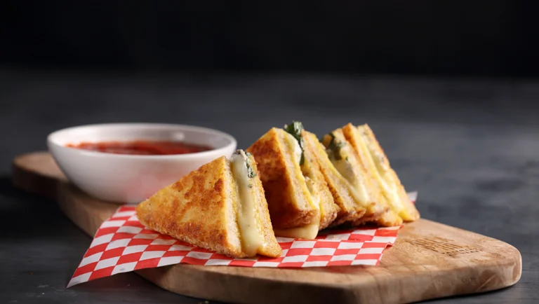 Crispy Mozzarella in Carrozza