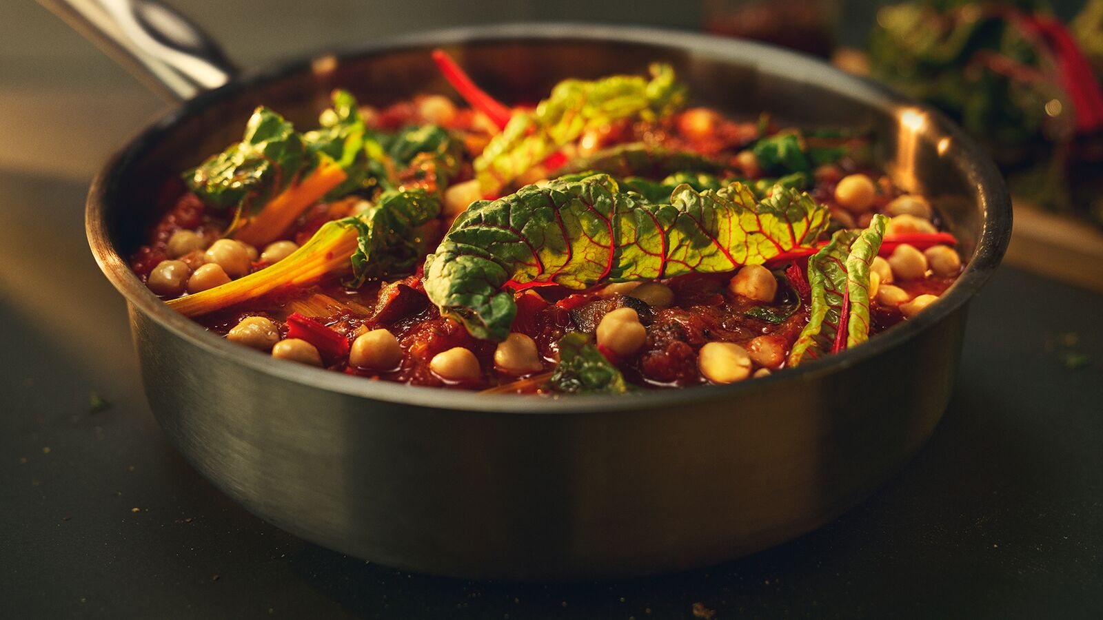 Aubergine and chickpea stew | Lurpak®