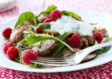 Kycklingsallad med hallon