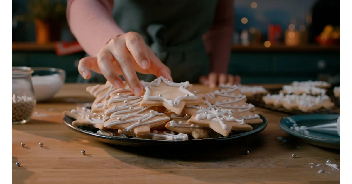 CHRISTMAS BUTTER BISCUITS