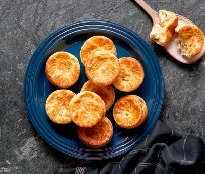 Muffins med Castello ananas - og mandel kremostfyll