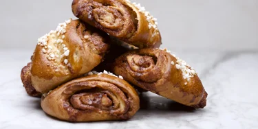 Korvapuusti myy meillä Suomessa vuodesta toiseen – hyvästä syystä!