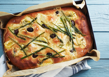 Focaccia med ost och sparris