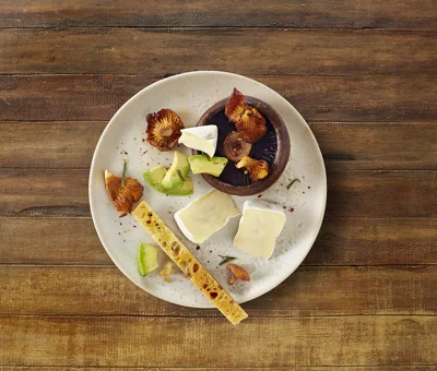 Roasted mushrooms with rosemary, avocado and Castello Extra Creamy Brie