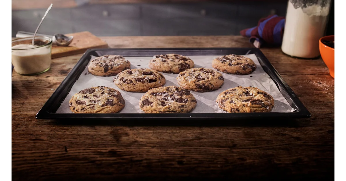 SALTED CHOCOLATE COOKIES