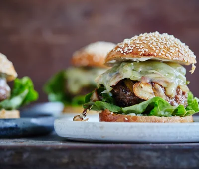 Philly cheeseburger