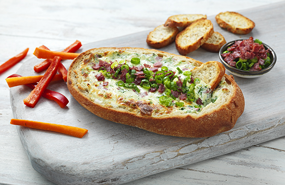 الخبز بصلصة جبنة كريم بوك