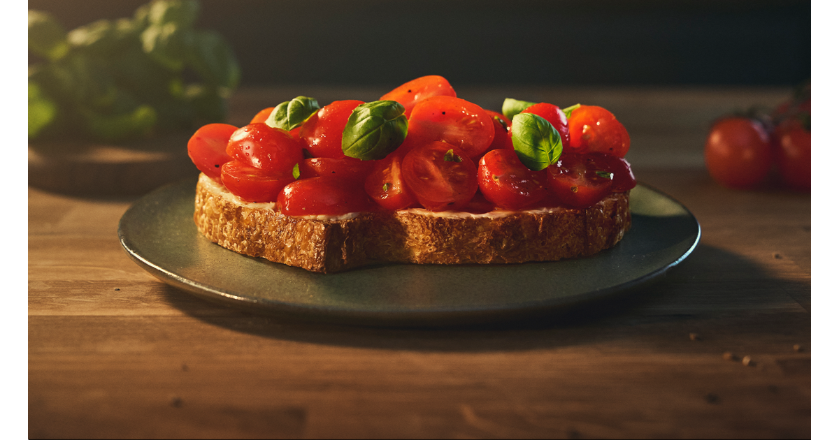 Tomato bruschetta