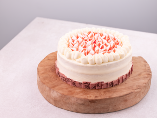 Glaçage pour pâtisserie au fromage frais, facile à travailler