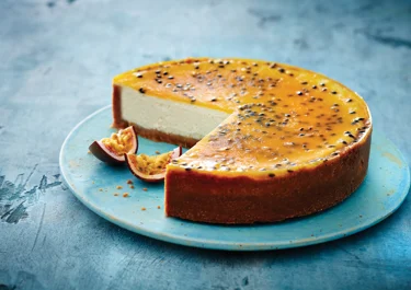 Bagt cheesecake med vanilje og passionfrugt