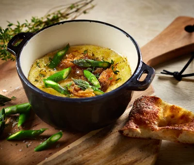 Baked Double Crème White with Caramelized Onions