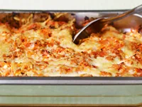 Alla gillar lasagne. Och denna enkla vegetariska med morötter, krossade tomater och cottage cheese är inget undantag. Mumsigt, tycker juniorerna på Tomaslundens förskola.