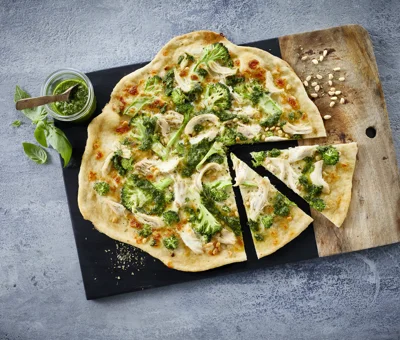 Pizza with chicken and pesto